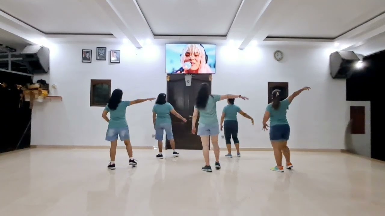 Baila Conmigo- Line Dance