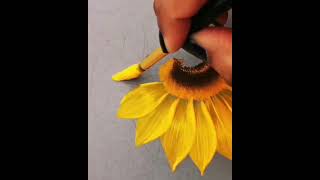 beautiful sunflower painting idea #subscribe #viral #like #tiktok #ytshorts screenshot 3