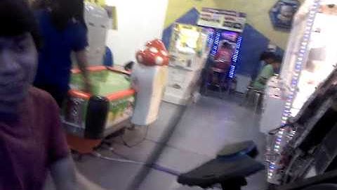 Ba Dum Tss! Kamonkamon on drums.