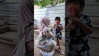 Little Sibling Wants the Ice Cream Big Sibling is Eating #shorts #creative #diy Little Sibling Wants the Ice Cream Big Sibling is Eating #shorts #creative #diy