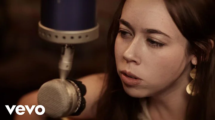 Sarah Jarosz - Build Me Up From Bones