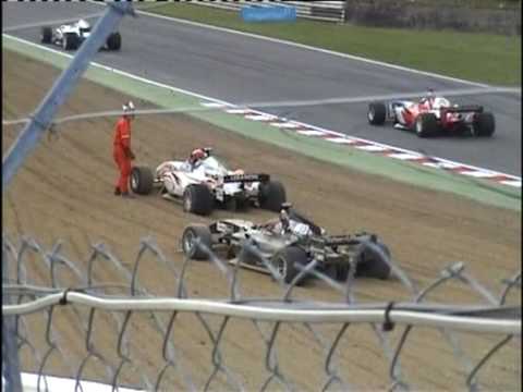 Morad/Bamber collision, A1GP, Brands Hatch, 2009