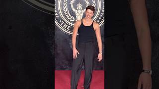 Tom Blyth’s face when the photographer says, “Now this is officially a hubba hubba.” 😄#hungergames