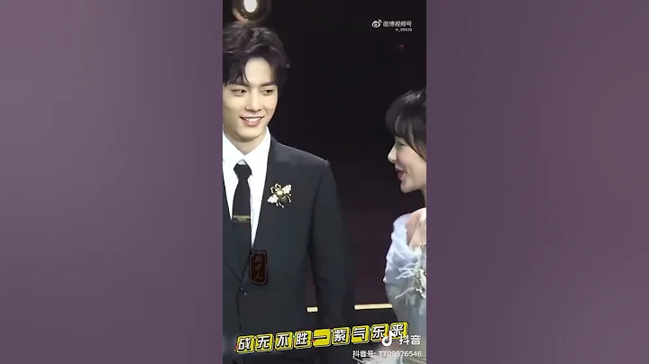 He cant take his eyes off her| Cute Xiao Zhan Yang Zi 2019 weibo night