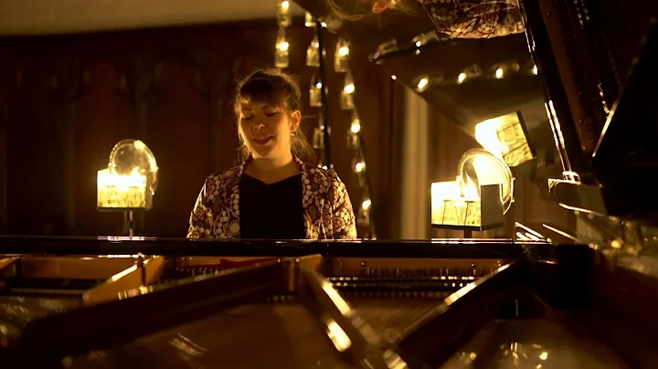 Joanna Goodale plays BALKAN BACH by candle-light (...