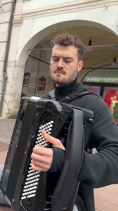 I played on the street in Brescia #music #accordionplayer #classicalmusic #accordionist #accordion