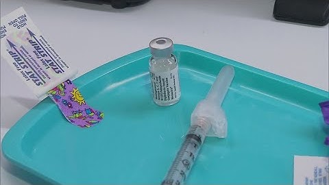 স্কুল ছাত্রদের মধ্যে টিকা মন্দা দেখতে