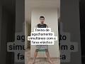 Treino de agachamento simultâneo com a faixa elástica #treinoemcasa #treino #exercíciosfísicos