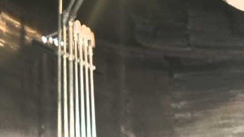 Silo weighing hopper