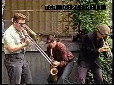 El Bosso & Die Ping Pongs - Renn Los (TV-Clip)