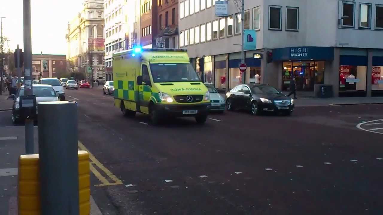[NEW] NIAS / JFZ 3667 / Mercedes Benz Sprinter / Emergency Ambulance / Responding