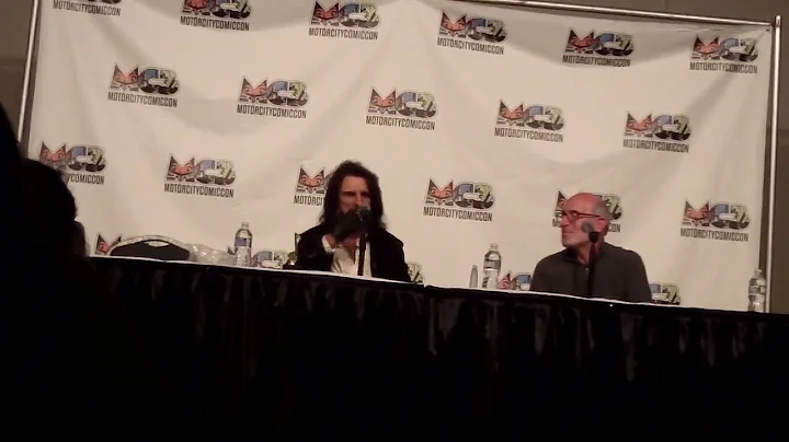 Alice Cooper & Gary Graff - Motor City Comic Con -...
