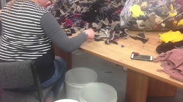 Sorting Textile Waste
