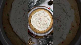 Holiday Peppermint Sugar Cookie Pie | Betty Makers