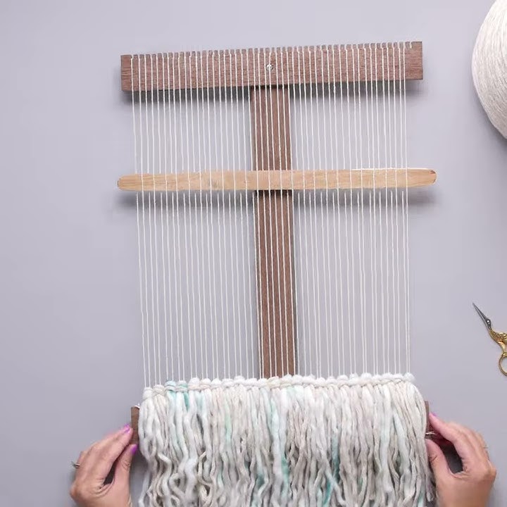 Homemade Weaving Loom for Kids – Lesson Plans