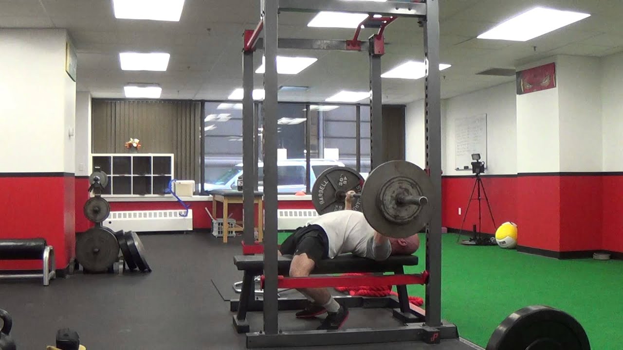 Pause Bench 185 x 6 - YouTube