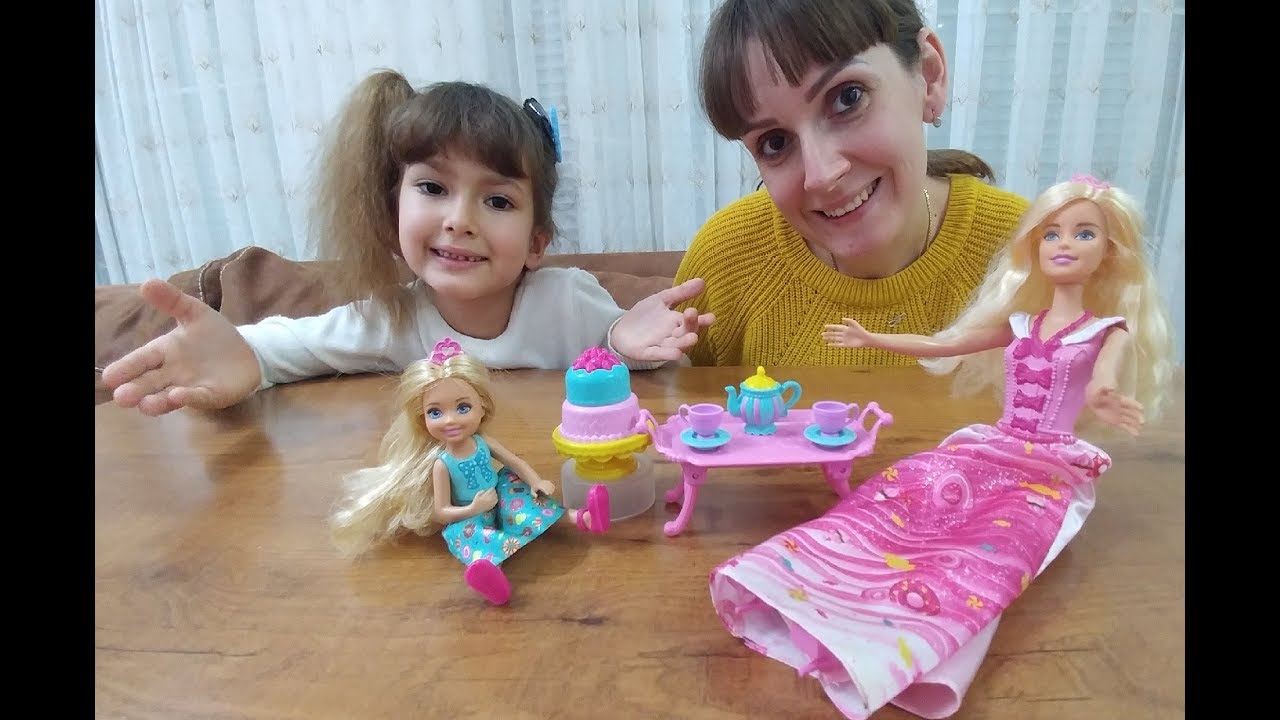 BARBİE ve CHELSEA PASTA ve KEK SETİ.Eğlenceli Çocuk videosu, toys
