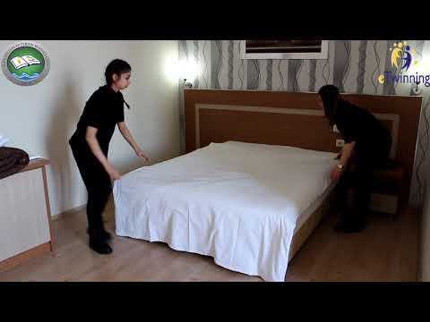 Kat Hizmetleri -  Housekeeping - Yatak yapımı