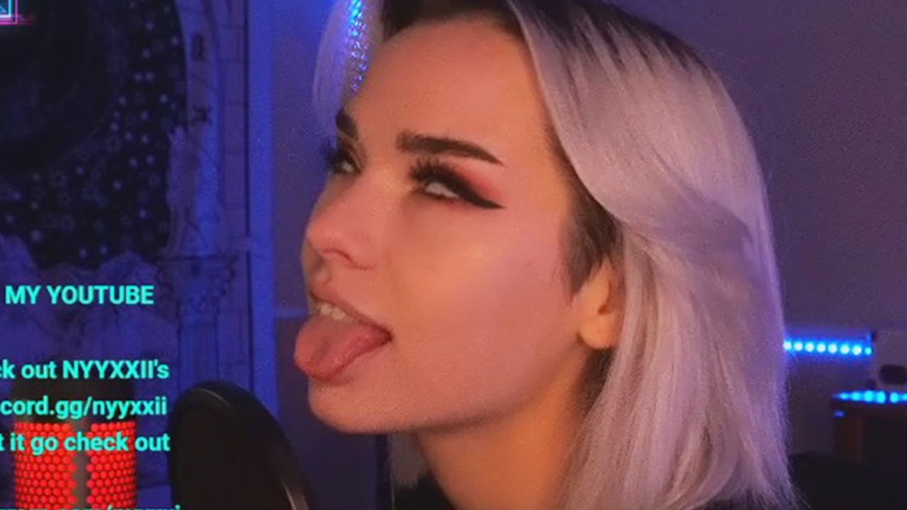 pic Face Biting Lip Emoji Meme she did the face and lip bite