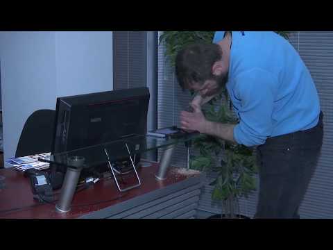 მომსახურების სააგენტომ ოპერატორთა სამუშაო მაგიდებზე მინის დამცავი ბარიერები დაამონტაჟა