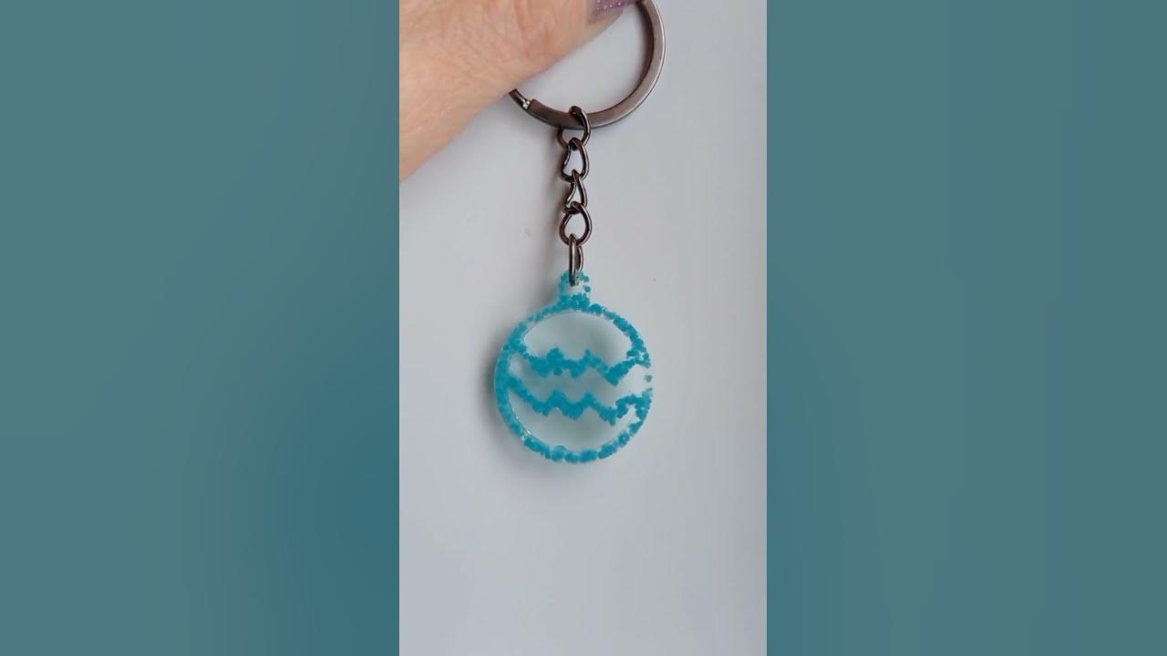 Брелок из эпоксидной смолы, водолей. Светится в темноте. Ручная работа ...