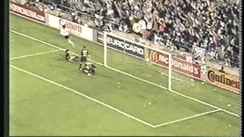 2000 (May 3) Valencia 4-Barcelona 1 (UEFA Champions League)-Semifinals, First leg.mpg