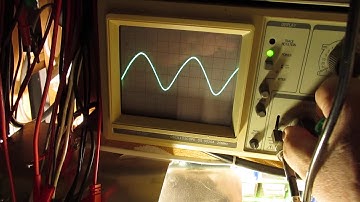 Simple HF sine wave oscillator 15 KHz - 160 KHz with a 555 Chip schematic and demo
