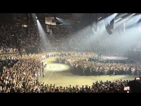 A$AP Rocky’s Munich crowd opens a MASSIVE moshpit 🇩🇪