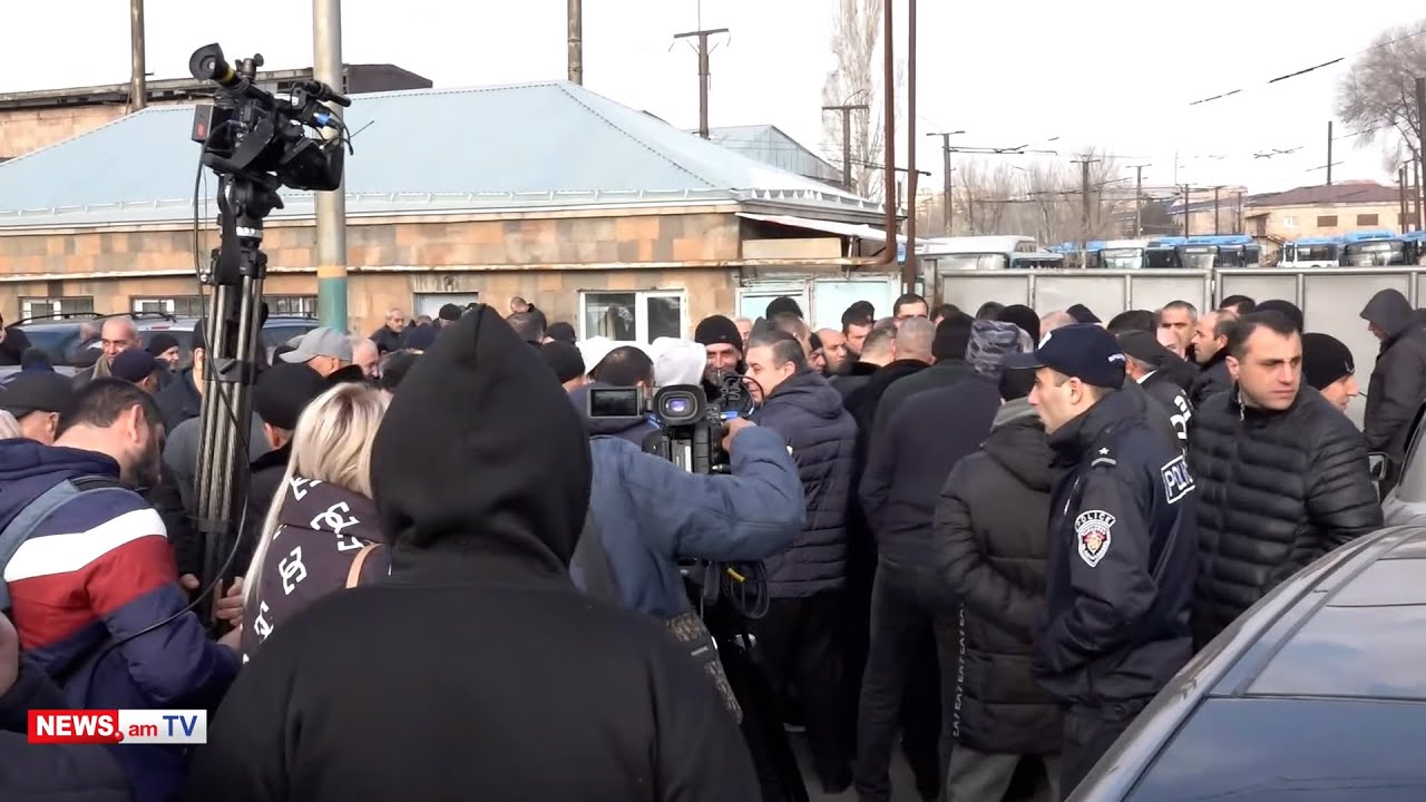 ՈՒՂԻՂ. Ավտոբուսների վարորդները գործադուլ են անում