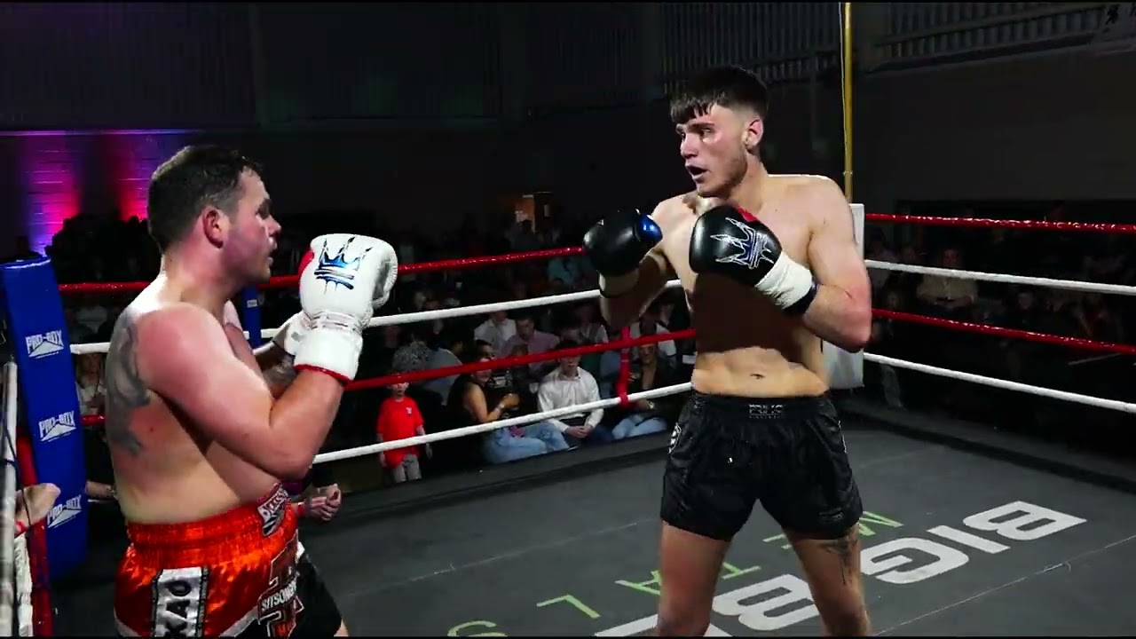 Chris Miller vs Watson Clark