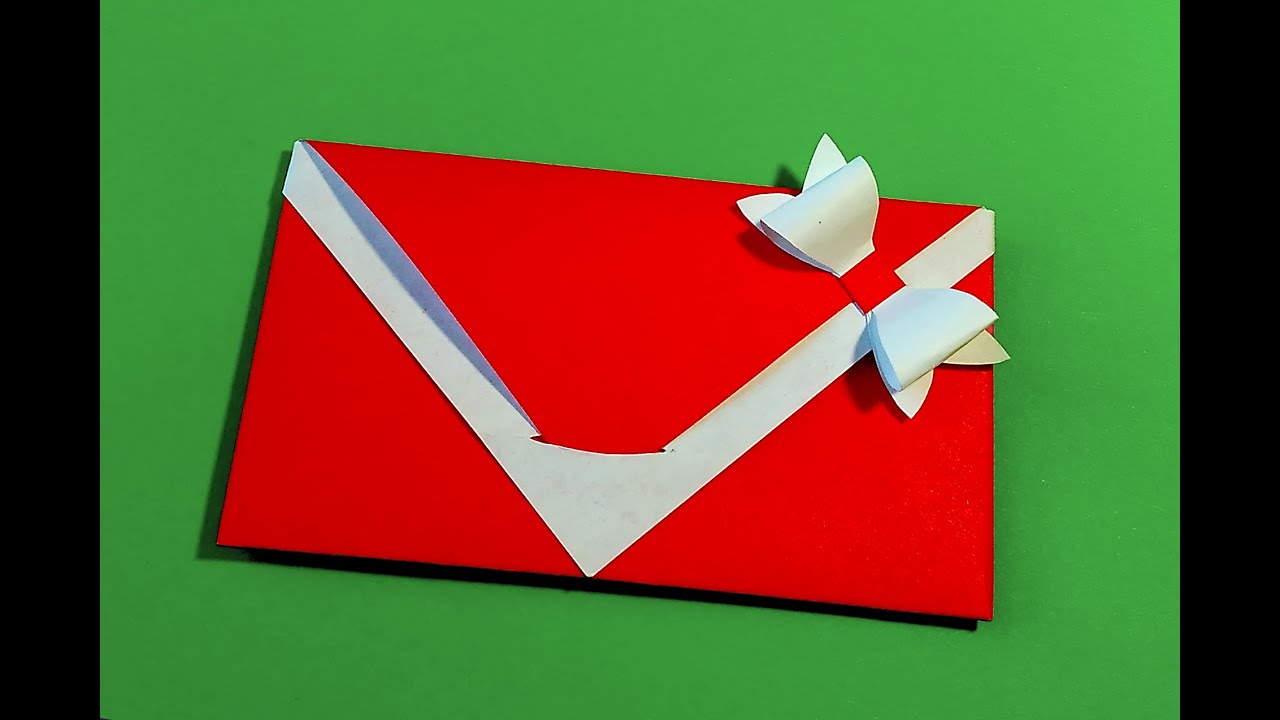 Origami money envelope. Christmas gift envelope. Ideas for