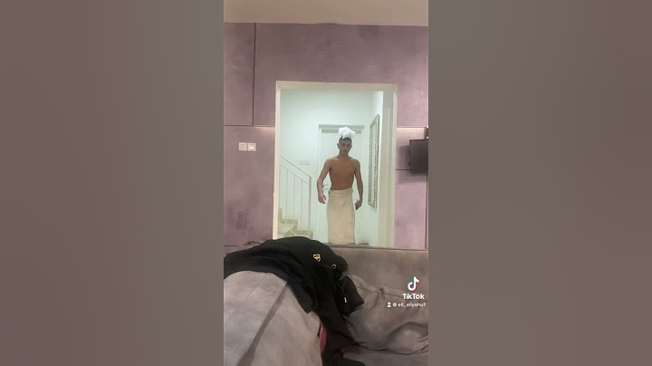 לא יכול איתו יותר 😂 הוא העלה הרגע וולוג חדש חפשו ליאל אליהו