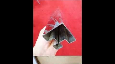 Siêu phẩm cửa tự động khung cánh inox màu vàng gương