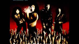Kiss- Smashes, Thrashes And Hits - Love Gun