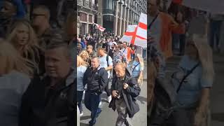 Kier Starmer is a W****er - Tommy Robinson Uniting the Kingdom protest in London