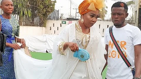 Jigan Babaoja,Other Popular Actors Storm Actress Wasila Coded Premiere, See Latest Ankara styles