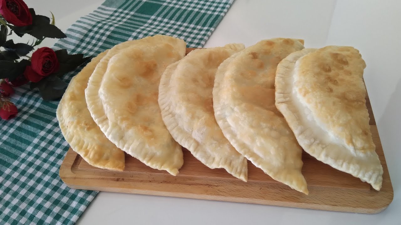 Peynirli Çiğ Börek Tarifi / Çiğ Börek / Kahvaltı Tarifleri / Leziz Yemek Tarifleri Peynirli Çiğ Börek Tarifi / Çiğ Börek / Kahvaltı Tarifleri / Leziz Yemek Tarifleri