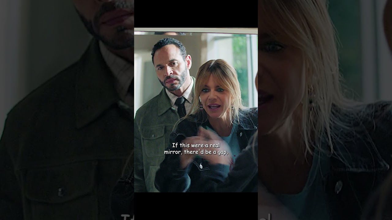 This mirror isn't what it seems 🤯 #Shorts #Twist