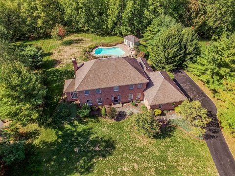10 Beauclaire Lane, Fairport, NY home video tour