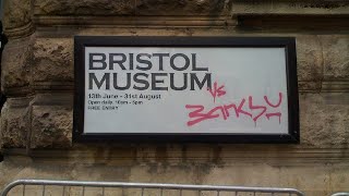 Œuvre D'art Banksy 2009 - Musée Klansman Vs Bristol, Print D'occasion