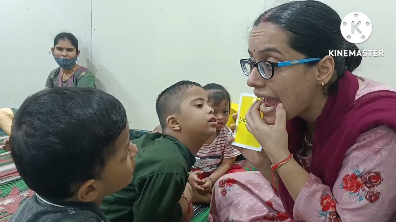 Teaching Colours...Helping the Child to Verbalize - A Speech Session .