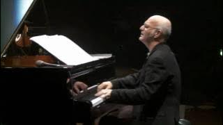 Ludovico Einaudi - 'Divenire' - Live @ Royal Albert Hall London