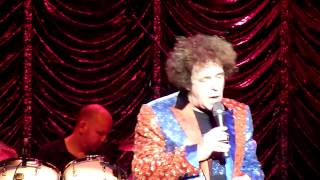 Leo Sayer - I Can't Stop Loving You (14.11.2013, The Colosseum, Watford, England) screenshot 5