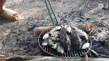 Cá nướng chui chấm muối ớt chanh