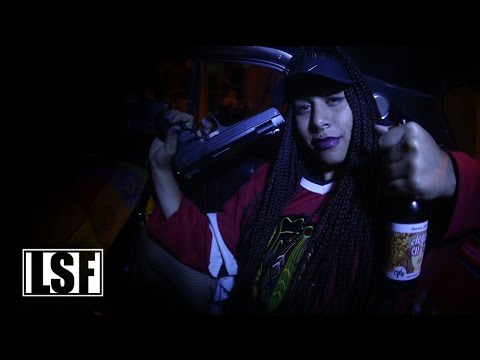 TaTi Botelho - Essa Noite (Official Music Video)