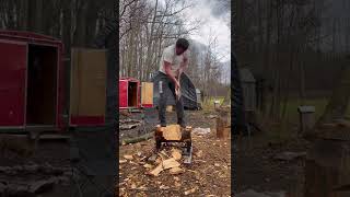 Underhand Chop training 11/13/23 Turbo Tom Professional Timbersports Resimi