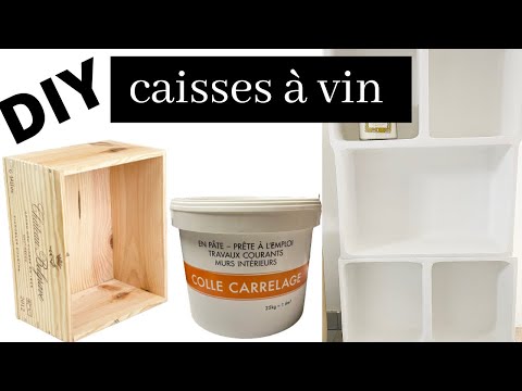 Vidéo: Babila Glass Shelves par Luca Casini