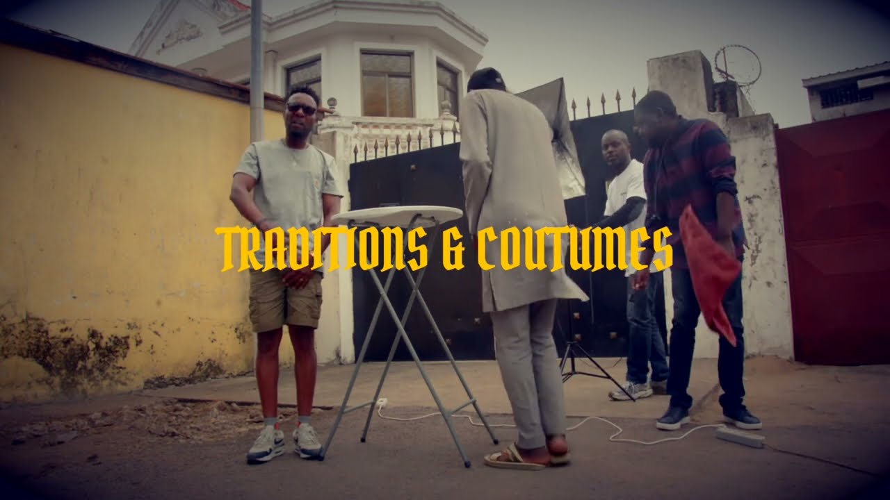 Komo Sarcani & Le Chimiste // TRADITIONS ET COUTUMES [ Visualizer ] 