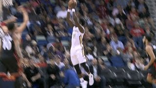 jrue holiday crosses over to a sick acrobatic reverse lay up 03 08 17