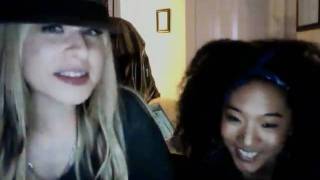 Orianthi  and Judith say hellooo ;)